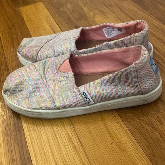Tom’s Girl’s Pink And Blue Sparkly Slip On Shoes Size 13.5 - Picture 3 of 8